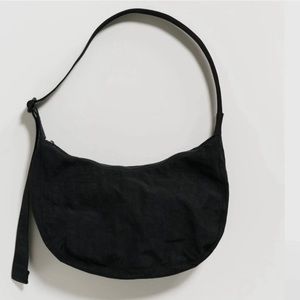 Baggu Medium Crescent Black